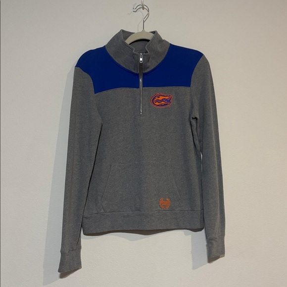 PINK gators 🐊 Quarter Zip Hoodie size small (PINK runs SLIGHTLY bigger) - Picture 5 of 6